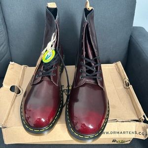 DR. Martens Boots